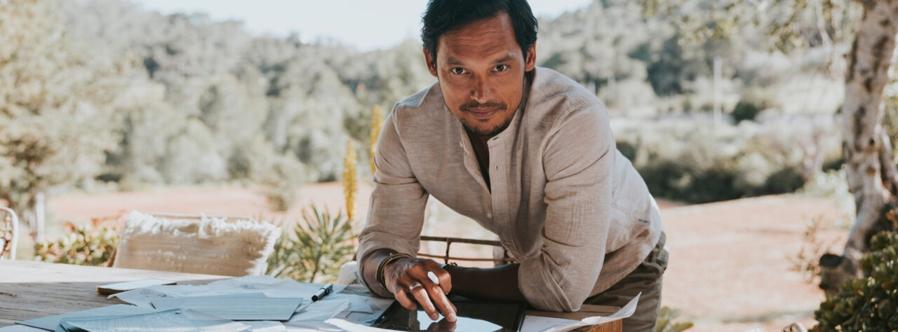 Bjorn Kasandikromo architect van Wabi Architecten in Schiedam en Ibiza